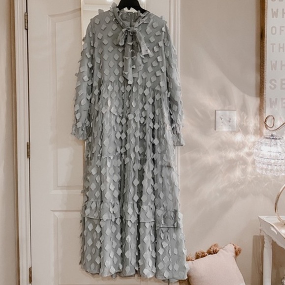 Dainty Jewells Dresses Dainty Jewells Petal In The Wind Maxi Dress